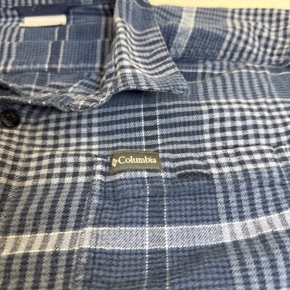 Columbia Button Down Shirt Men's Extra Large Blue Plaid Flannel Outdoor/Casual - Picture 4 of 9